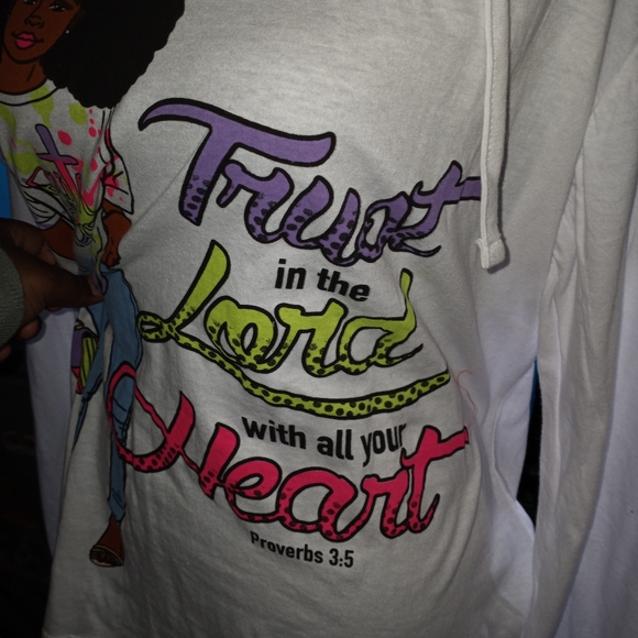 ON FIRE- Trust In The Lord With All Your Heart- Women's Hooded Tee- PLUS SIZE - Picture 5 of 5